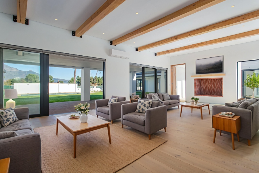 5 Bedroom Property for Sale in Pearl Valley at Val de Vie Western Cape